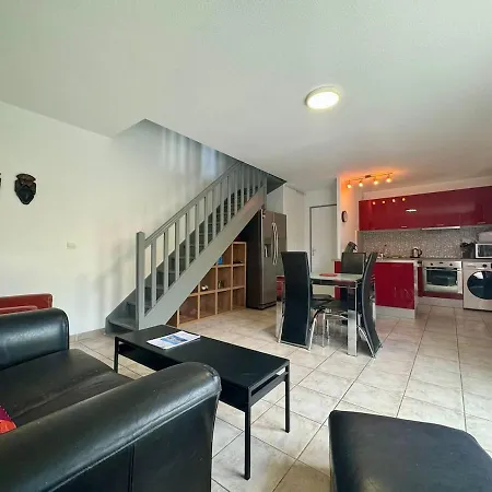 Maison/parking Privé/piscine/wifi/canal Du Midi